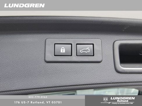 Used 2023 Subaru Forester Limited image 34