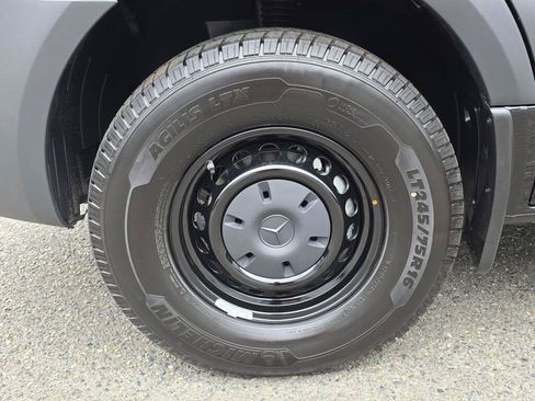 New 2026 Mercedes-Benz Sprinter 2500 image 10