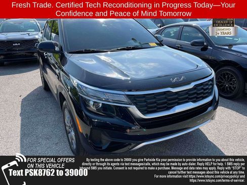 Used 2022 Kia Seltos LX AWD/4WD image 1