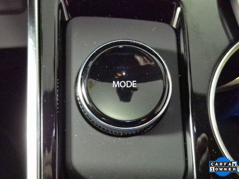 Used 2026 Chevrolet Equinox LT w/ Convenience Package II image 17