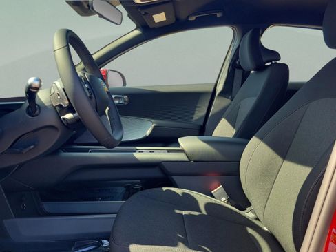 New 2025 Hyundai Ioniq 6 SE image 13