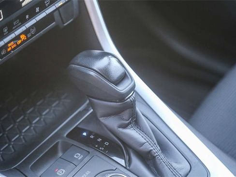 Used 2024 Toyota RAV4 LE image 21