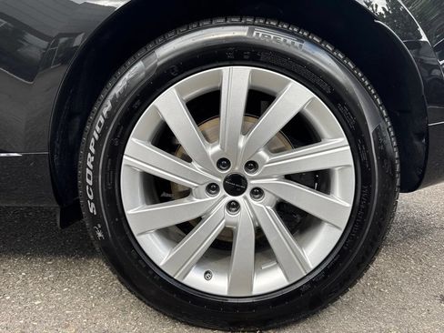New 2026 Land Rover Range Rover SE AWD/4WD image 28