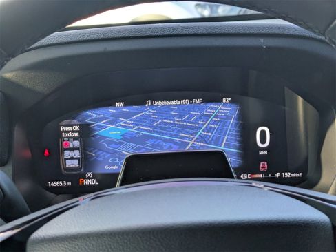 Used 2025 Ford Explorer Platinum w/ Ultimate Package image 2