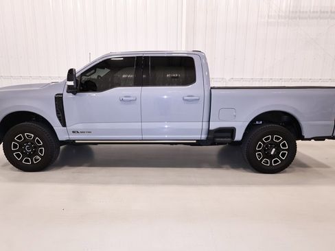 Certified 2026 Ford F250 Platinum AWD/4WD image 7