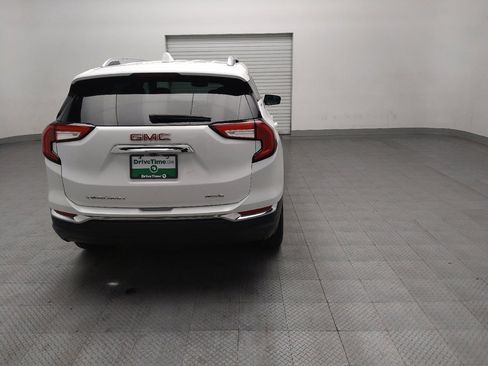 Used 2024 GMC Terrain SLT AWD/4WD image 7