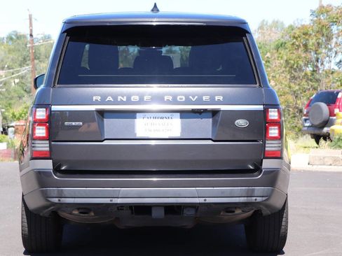 Used 2017 Land Rover Range Rover HSE image 8