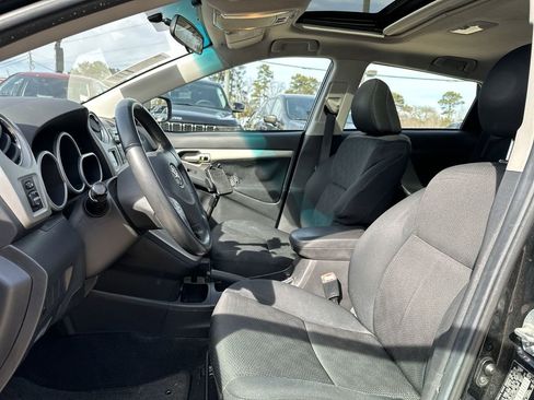 Used 2009 Toyota Matrix S image 11