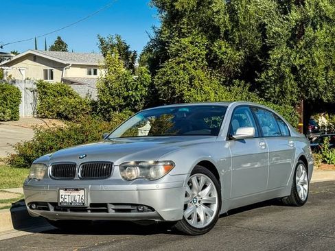 Used 2003 BMW 745Li RWD image 2