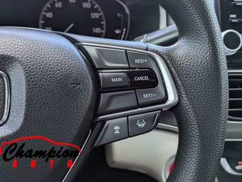 Used 2018 Honda Accord LX image 26