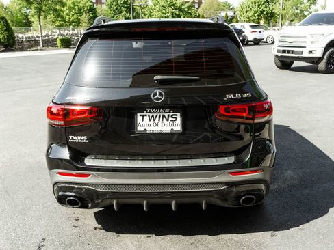 Used 2022 Mercedes-Benz GLB 35 AMG 4MATIC image 38