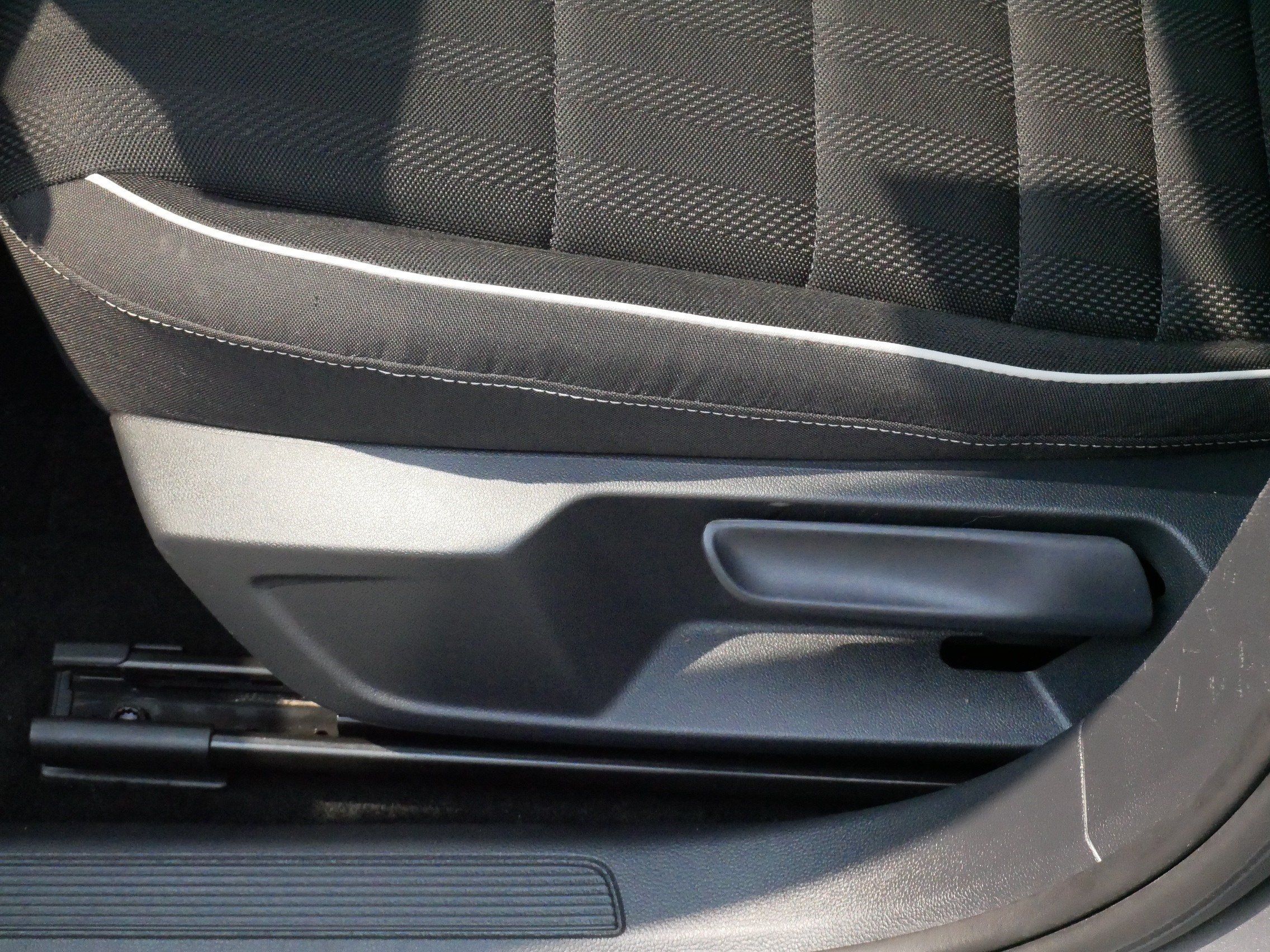 Certified 2024 Volkswagen Jetta Sport FWD image 20