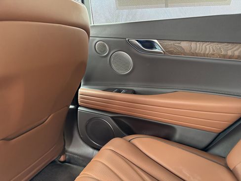 Used 2024 Genesis G80 Advanced w/ Prestige Package image 17