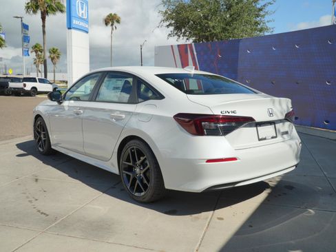 New 2026 Honda Civic Sport image 9