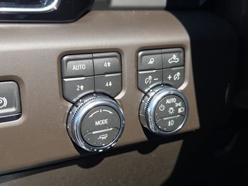 New 2026 GMC Sierra 3500 Denali w/ Denali Reserve Package image 31