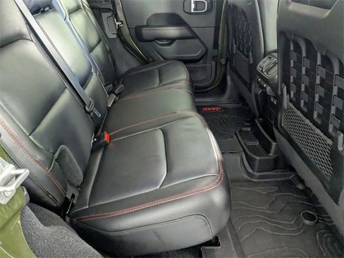 Used 2021 Jeep Wrangler Unlimited Rubicon w/ Dual Top Group image 30