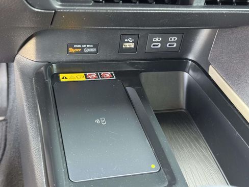 Used 2026 Toyota Camry LE FWD image 8
