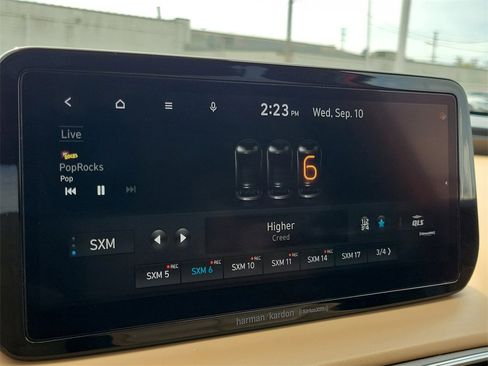 Used 2022 Hyundai Santa Fe Calligraphy image 28