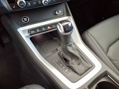Used 2023 Audi Q3 2.0T Premium Plus w/ Premium Plus Package AWD/4WD image 14