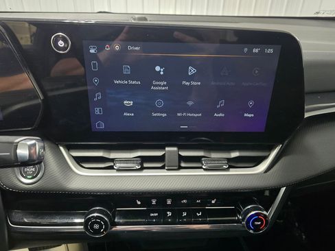 Used 2025 Chevrolet Equinox LT w/ Midnight Edition image 29