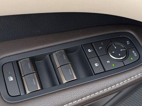 New 2026 Lexus RX 350 AWD image 16