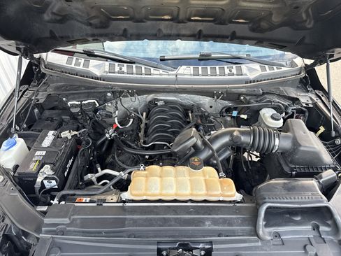 Used 2017 Ford F150 Lariat image 15