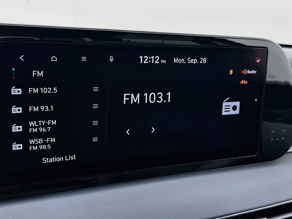 Used 2024 Hyundai Palisade SEL FWD image 17