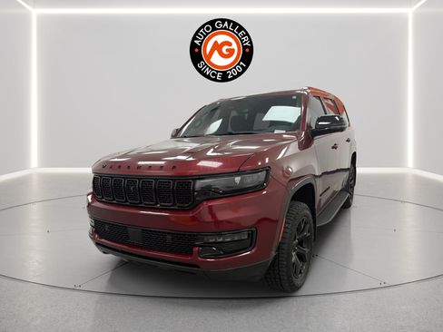 Used 2023 Jeep Wagoneer Series II w/ Convenience Group I AWD/4WD image 10
