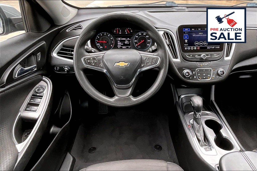 Used 2023 Chevrolet Malibu LT FWD image 5