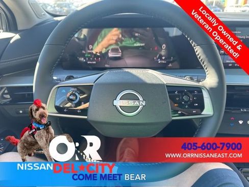 New 2025 Nissan Murano SL AWD/4WD image 16