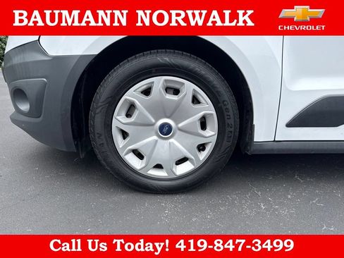 Used 2015 Ford Transit Connect XL FWD image 9