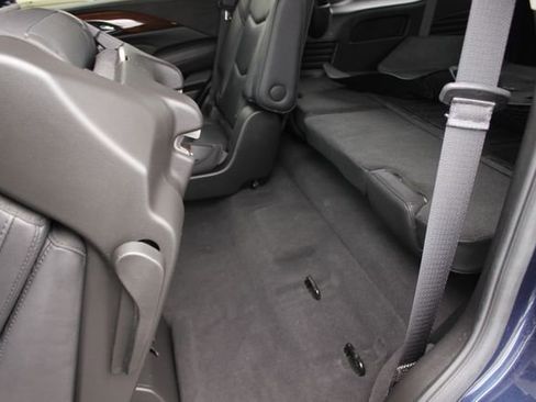 Used 2019 Cadillac Escalade Luxury image 27