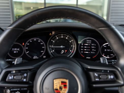 Certified 2021 Porsche 911 Carrera RWD image 27