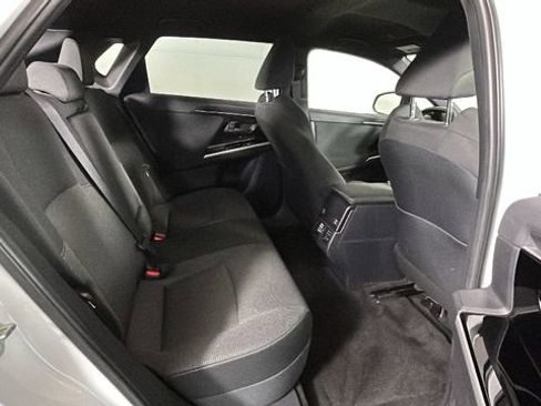 Used 2024 Subaru Solterra AWD/4WD image 29