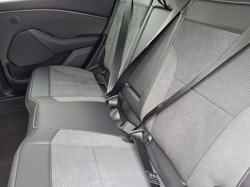 Used 2025 Ford Mustang Mach-E GT image 7