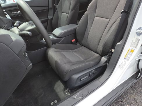 Used 2023 Honda Accord EX image 25