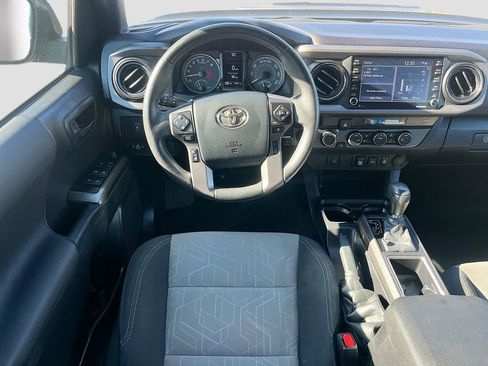 Used 2023 Toyota Tacoma TRD Sport AWD/4WD image 20