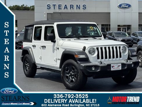 Used 2018 Jeep Wrangler Unlimited Sport image 1