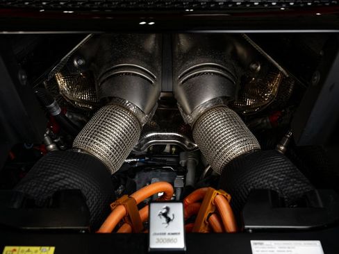 Certified 2024 Ferrari 296 GTS RWD image 34