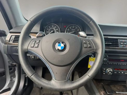 Used 2009 BMW 328i Coupe RWD image 17