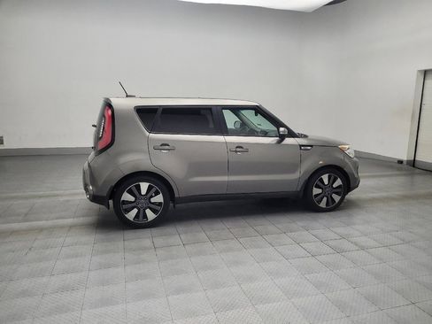 Used 2016 Kia Soul ! w/ Premium Package image 10