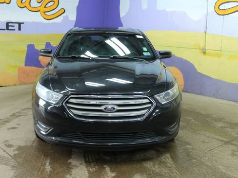 Used 2014 Ford Taurus SEL w/ Equipment Group 201A image 3