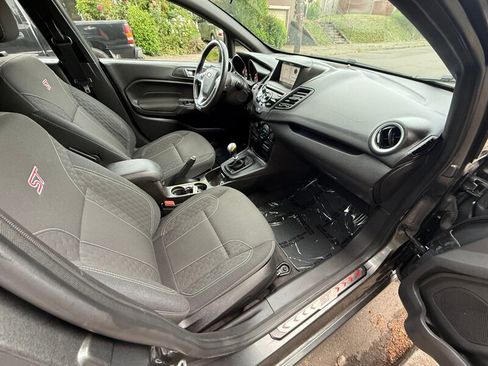 Used 2016 Ford Fiesta ST image 12