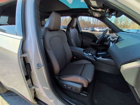 Used 2025 BMW X3 xDrive30i w/ Premium Package image 23