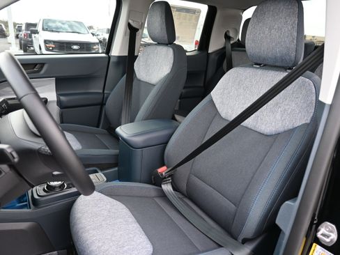 New 2026 Ford Maverick XLT w/ XLT Luxury Package image 31