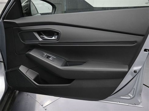 New 2025 Honda Accord SE image 2