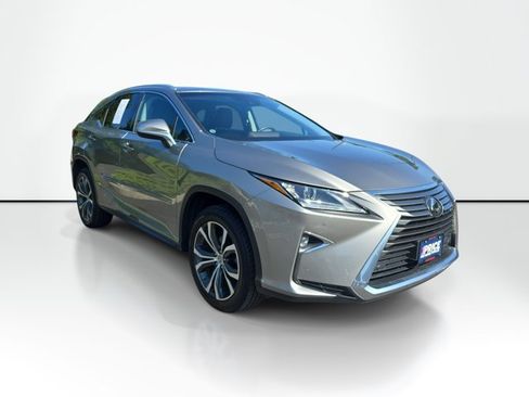 Used 2017 Lexus RX 350 FWD image 3