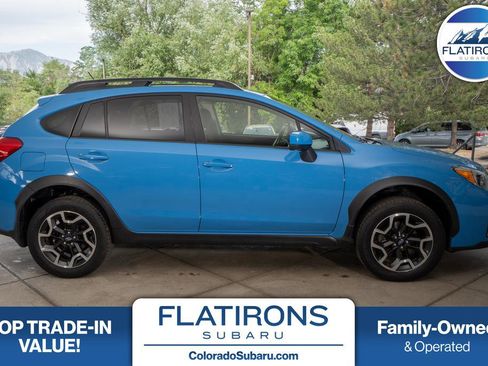Used 2016 Subaru Crosstrek 2.0i Premium w/ Moonroof Package AWD/4WD image 1