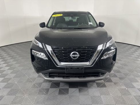 Used 2023 Nissan Rogue SV image 8