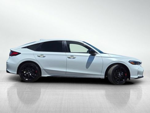 Used 2025 Honda Civic Sport image 4